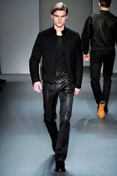 Look 36